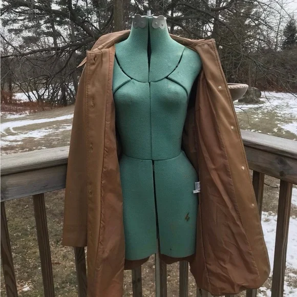 Vintage 1960’-1970’s pleather Pacific Trail Jaquette. - Picture 5 of 10